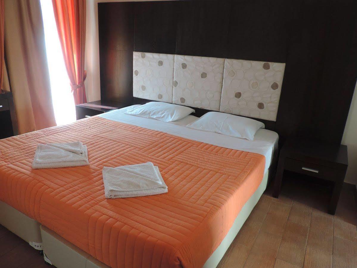 Belvedere Hotel Skiathos Achladies  Exterior foto